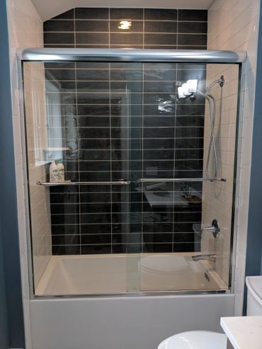 NJ Frameless Shower Door